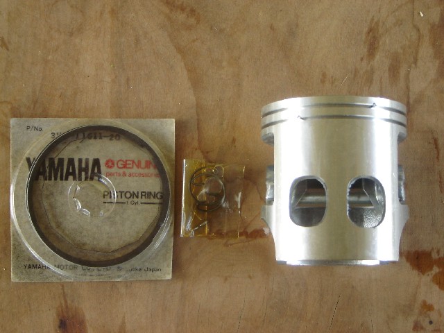 Foto 1 - Peas para Yamaha dt 180
